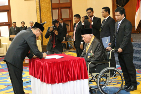 1a._Sekdaprov_Kaltim_pendopo_lamin_etam_smd_10_peb_2016_web
